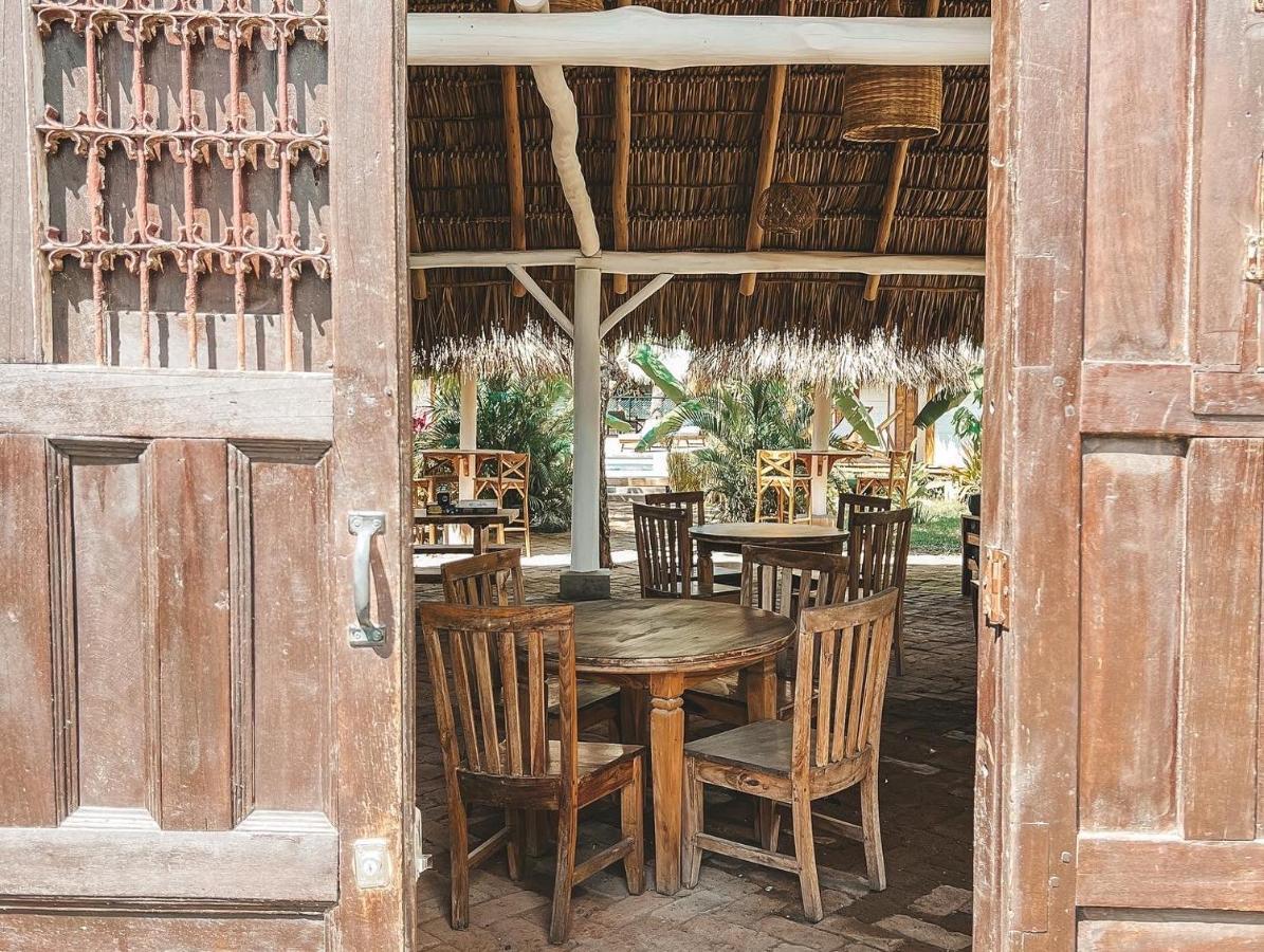 Monoloko Lodge โปโปโย ภายนอก รูปภาพ